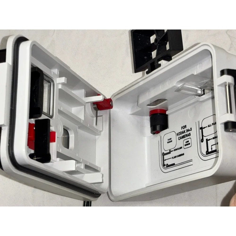 Ikelite Aquashot II Underwater Housing for Kodak Fuji Disposable Film Cameras